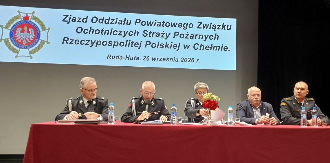 Po blisko dwóch dekadach Kazimierz Smal przekazał stery powiatowych struktur Ochotniczych Straży Pożarnych. Nowym prezesem Zarządu Oddziału Powiatowego ZOSP RP w Chełmie został druh Jacek Waszczuk. Podczas zjazdu w Rudzie-Hucie rozmawiano nie tylko o zmianie pokoleniowej, ale też o przyszłości OSP.