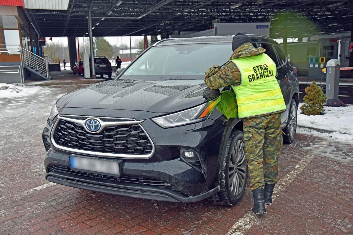 Tą Toyotą 30-letni Litwin nie mógł wyjechać z Polski. Co odkryli pogranicznicy? Tą Toyotą 30-letni Litwin nie mógł wyjechać z Polski. Co odkryli pogranicznicy?