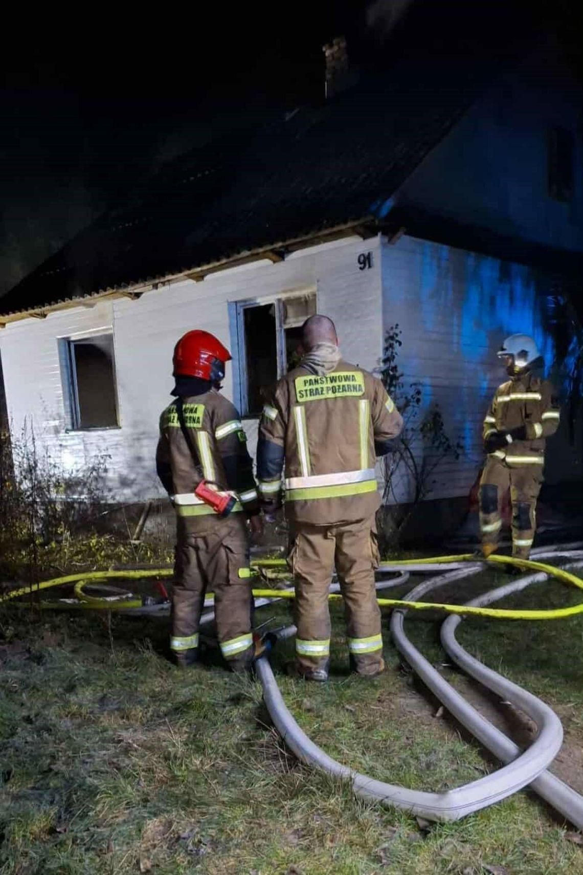 Tragiczny pożar. W płomieniach zginął 53-latek [ZDJĘCIA]