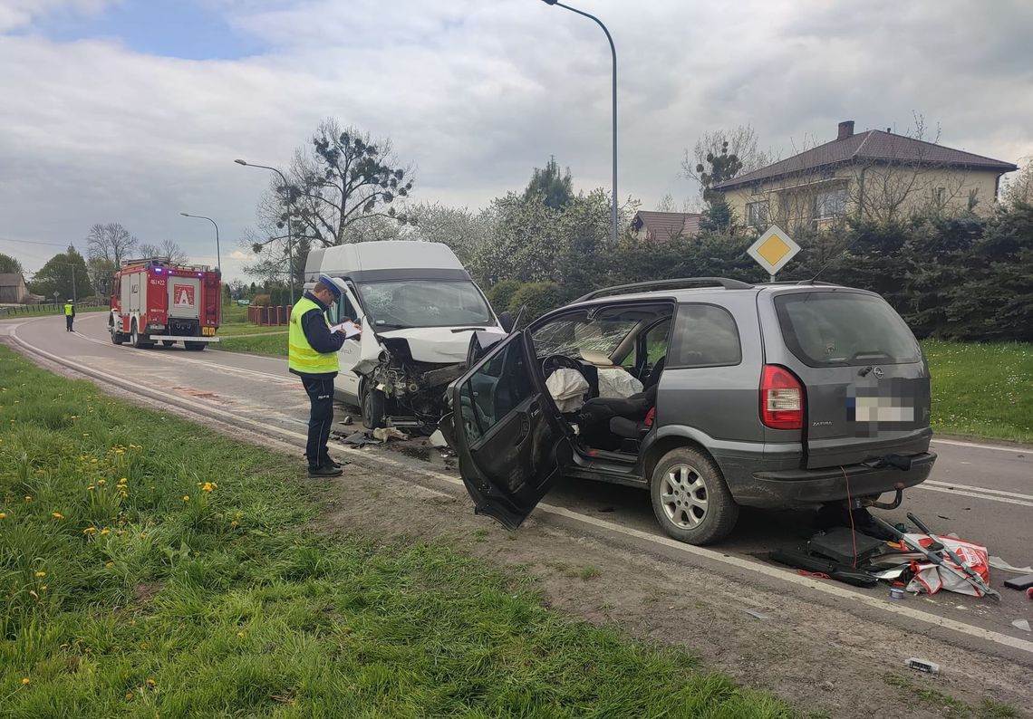 Tragiczny wypadek na drodze Łęczna-Włodawa. 58-latek zmarł w szpitalu