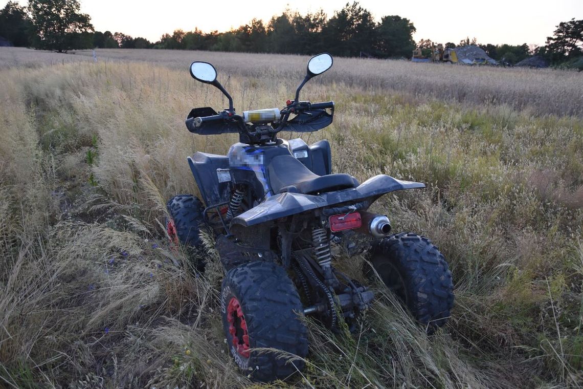 Tragiczny wypadek. Nie żyje 14-letni kierowca quada. Jechał bez uprawnień i bez kasku Tragiczny wypadek. Nie żyje 14-letni kierowca quada. Jechał bez uprawnień i bez kasku