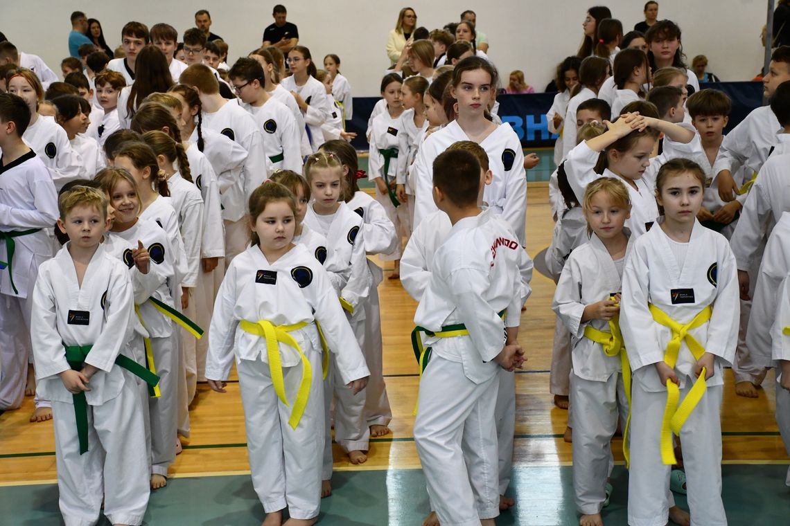 UKS Songo zdominował rywali UKS Songo