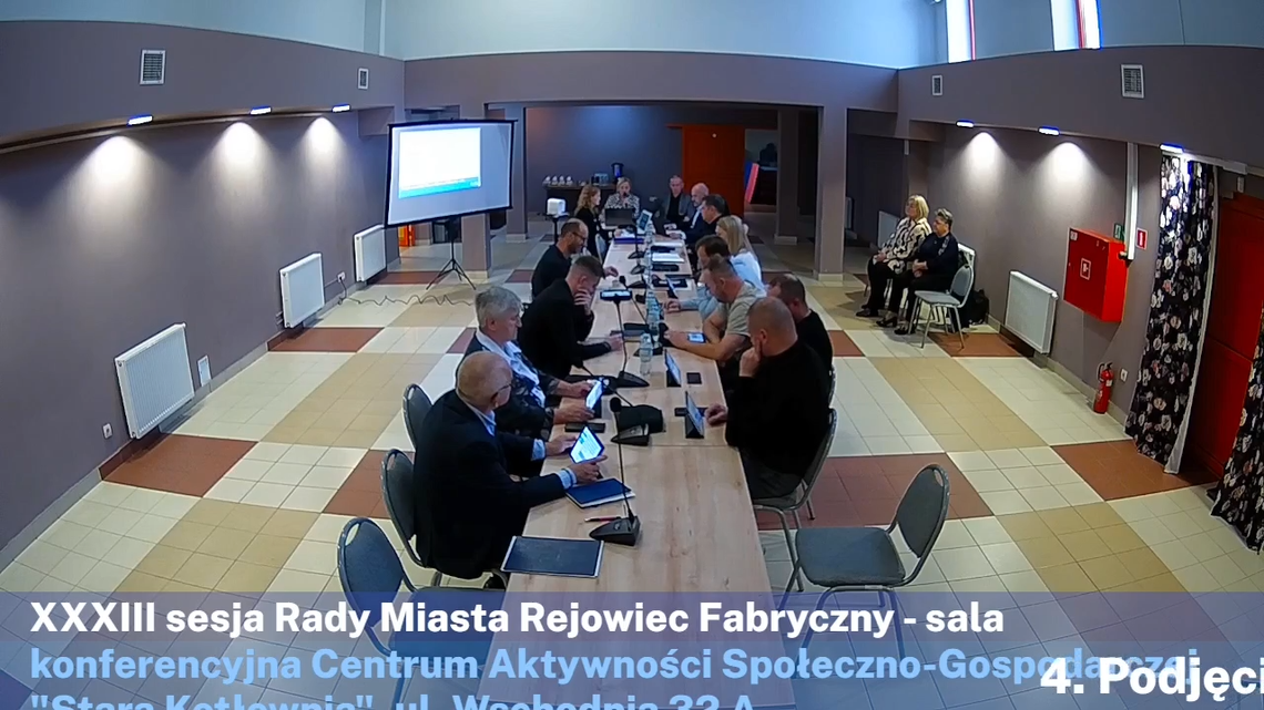 456,8 tys. zł na projekt opieki nad osobami niesamodzielnymi, dodatkowe 73,5 tys. zł przychodów i kosztów Zakładu Wodociągów i Kanalizacji oraz kredyt długoterminowy w wysokości 485 tys. zł – o tych kwestiach rozmawiali radni Rejowca Fabrycznego podczas sesji poświęconej zmianom finansowym miasta.