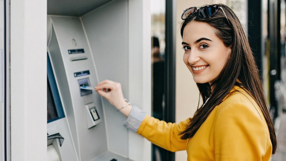 Uwaga! Od września bankomaty będą barwić pieniądze. W jakim celu?