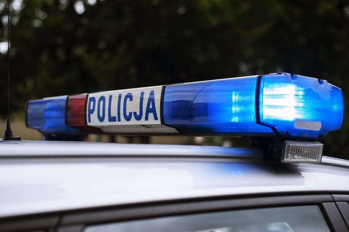 Lubelskie. W mieszkaniu w bloku znaleziono dwa ciała w stanie rozkładu W bloku przy ul. Bema w Zamościu znaleziono dwa ciała w stanie rozkładu.