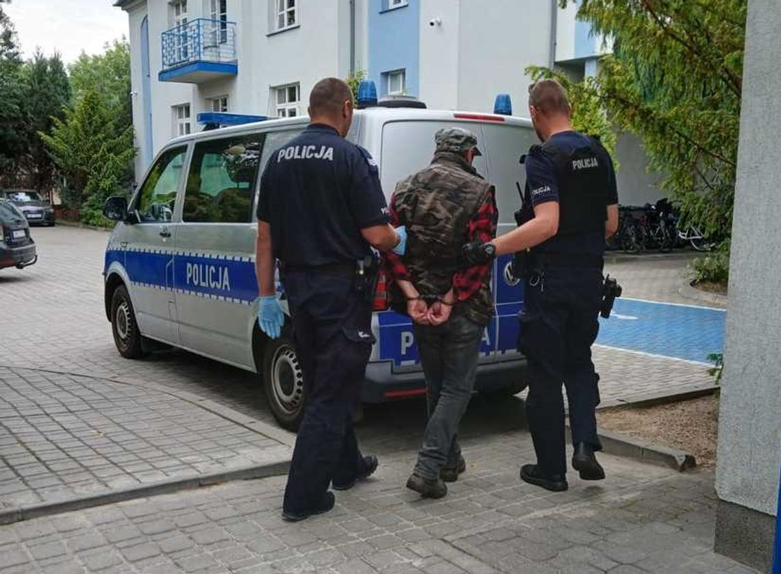 Włodawa. 66-latek tymczasowo aresztowany za znęcanie się nad rodziną