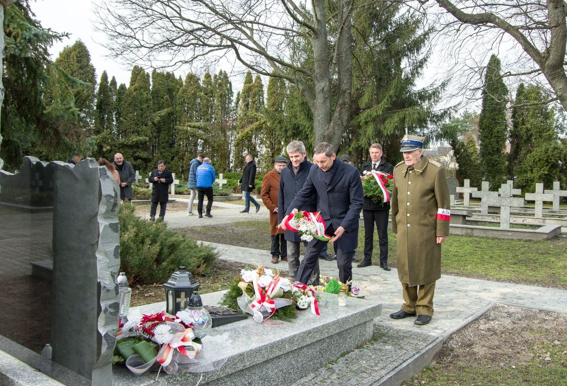 Włodawa. Oddali hołd Żołnierzom Wyklętym [ZDJĘCIA]