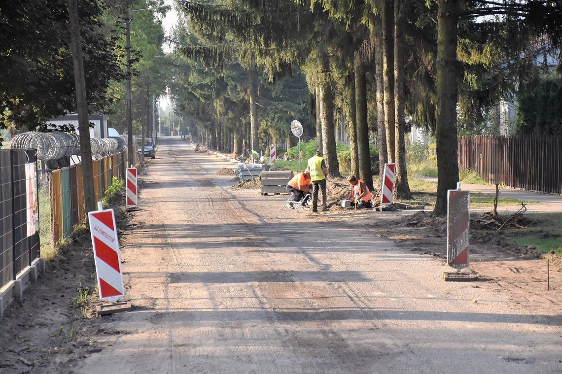 Włodawa. Trwa przebudowa kilku ulic we Włodawie [ZDJĘCIA]