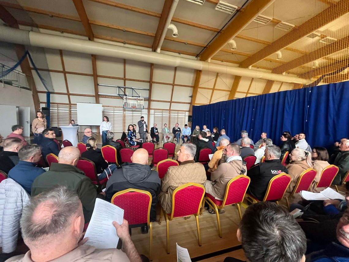 Gm. Wola Uhruska. Burzliwa dyskusja z mieszkańcami o powstaniu Sobiborskiego Parku Narodowego Gm. Wola Uhruska. Burzliwa dyskusja z mieszkańcami o powstaniu Sobiborskiego Parku Narodowego