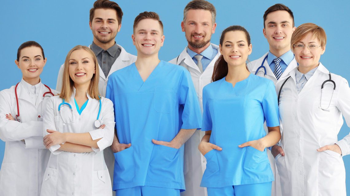 Zaglądamy medykom do portfeli. Tyle mają zarabiać od lipca