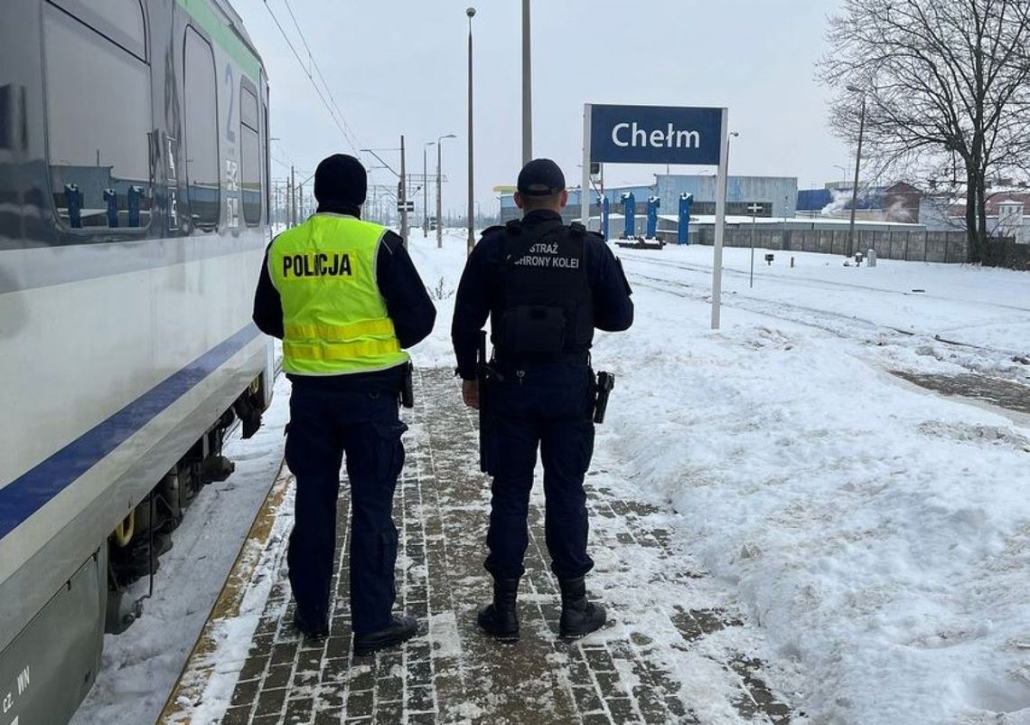 Pozostawiony bagaż narobił sporo zamieszania na dworcu w Chełmie.
