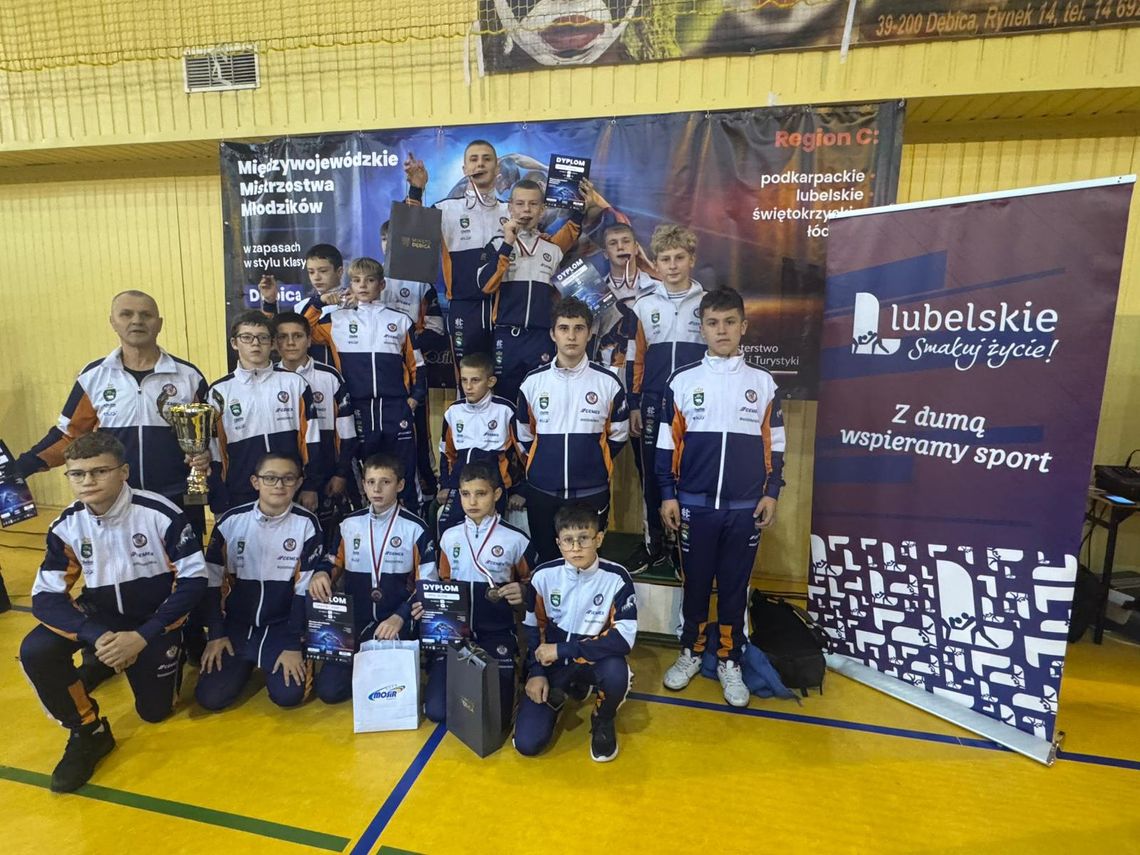 Zapaśnicy Cementu Gryfa Chełm triumfowali w Dębicy Zapaśnicy Cementu Gryfa Chełm triumfowali w Dębicy