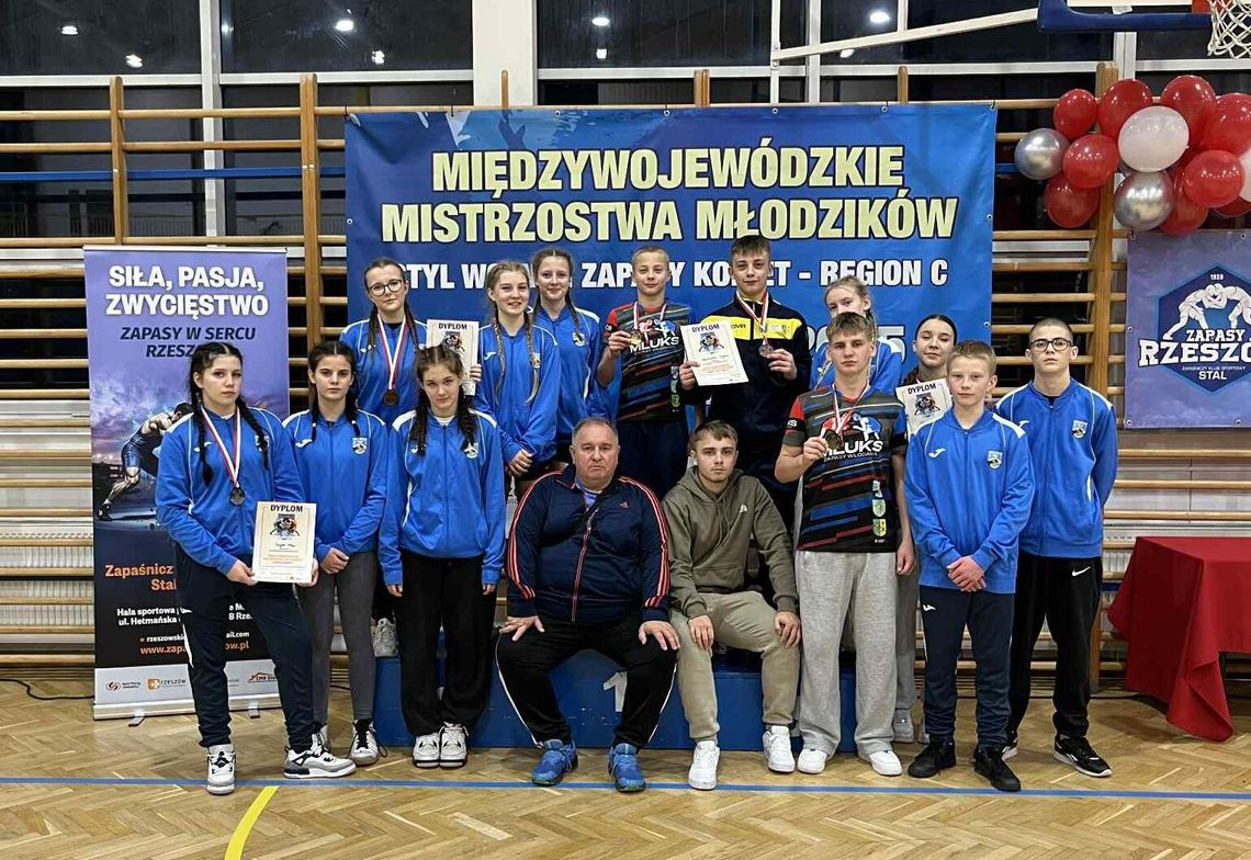 Zdjęcie zapaśników MLUKS Włodawa