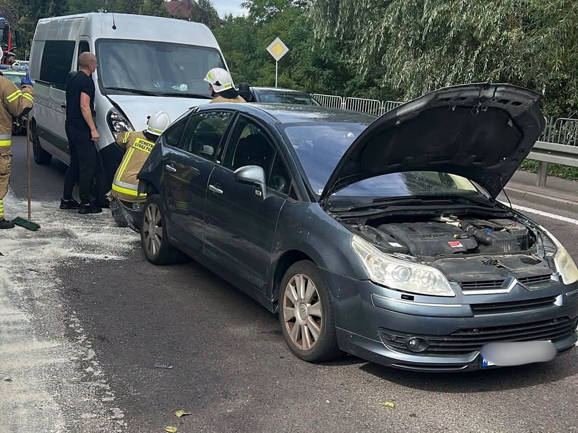 Zderzenie dwóch pojazdów w Fajsławicach. Droga do Krasnegostawu jest już przejezdna