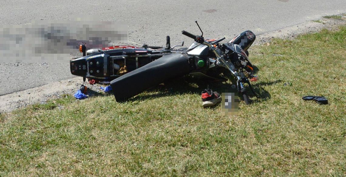 Zderzenie w Pokrówce. Ranny 15-letni motorowerzysta