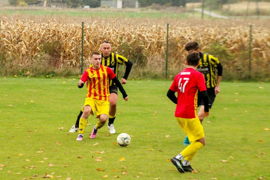 Zespołom B klasy zostały dwie kolejki do końca rundy