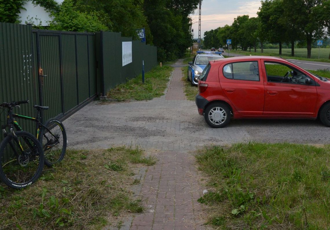 Złamał 15-latkowi obojczyk. Wąż w aptece. Kolizja na Rejowieckiej