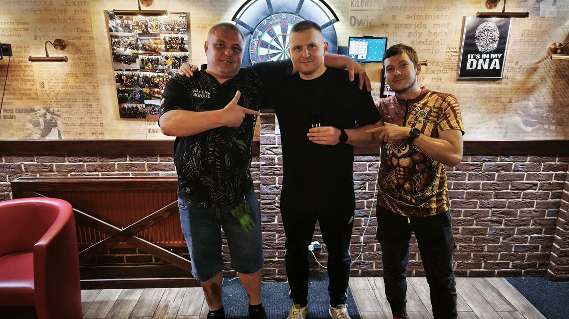 Zmagania przed tarczami trwają Steel Dart Chełm