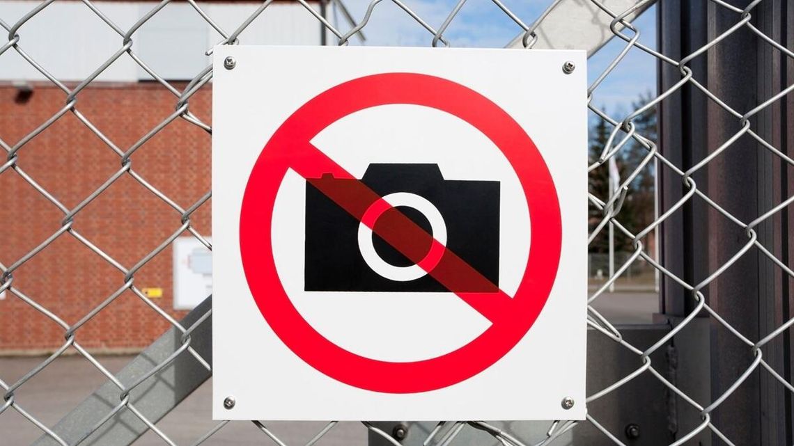 Zrobienie zdjęcia nie zrobi z ciebie przestępcy. MON łagodzi zakaz Zrobienie zdjęcia nie zrobi z ciebie przestępcy. MON łagodzi zakaz