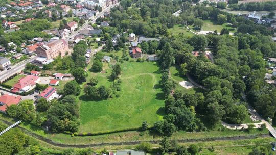 Działka budowlana 1 hektar w centrum Chełma-