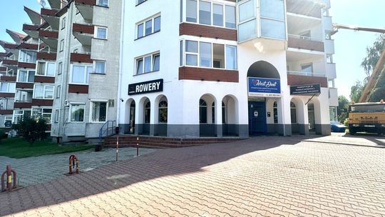 Lokal usługowy 115m2 na parterze -al. Sikorskiego Lokal usługowy 115m2 na parterze -al. Sikorskiego