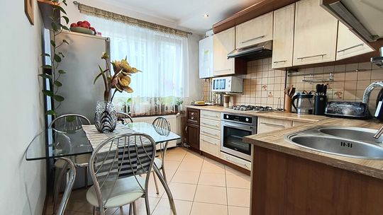 Mieszkanie na sprzedaż–Rejowiec, 1 piętro, kominek