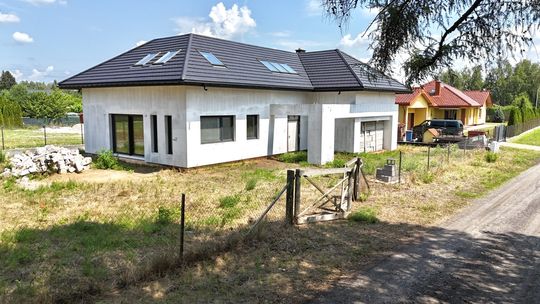 Na sprzedaż dom przy ul. Łabędziej w Chełmie Na sprzedaż dom przy ul. Łabędziej w Chełmie