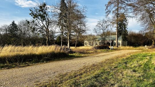 Na sprzedaż piękny dwór w Stańkowie Na sprzedaż piękny dwór w Stańkowie