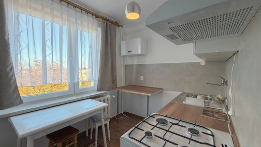 Na wynajem kawalerka po remoncie, ul. Połaniecka