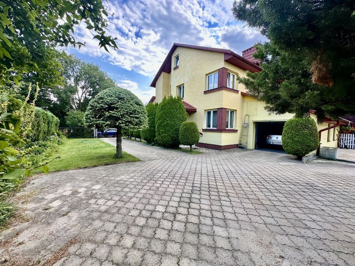 Dom z basenem przy ul. Metalowej w Chełmie