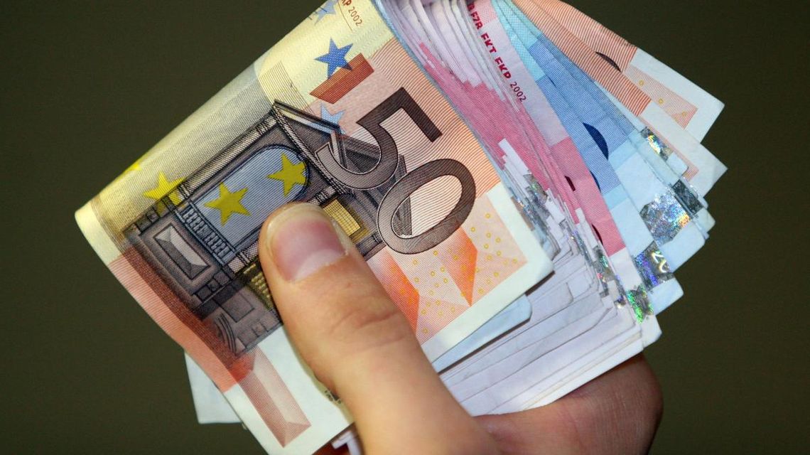 Kredyty i inwestycje prywatne od 6.000 do 80 500 000 zl / EURO