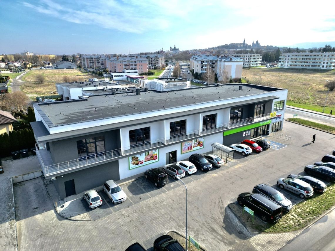 Lokal na parterze 25m2 ul. Wieniawskiego Lokal na parterze 25m2 ul. Wieniawskiego