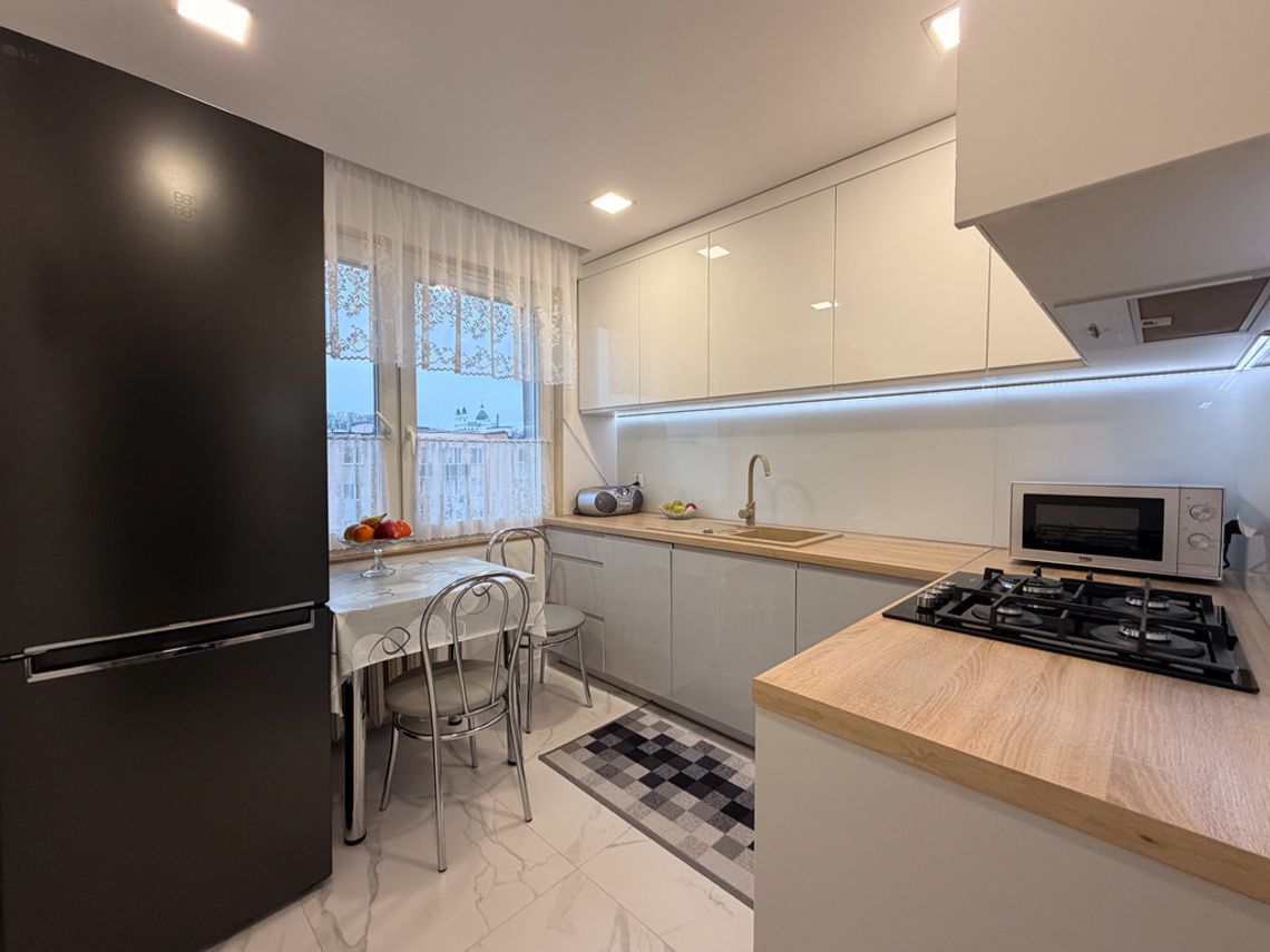 M3 przy al. AWP w Chełmie 49,3m2 po remoncie! M3 przy al. AWP w Chełmie 49,3m2 po remoncie!