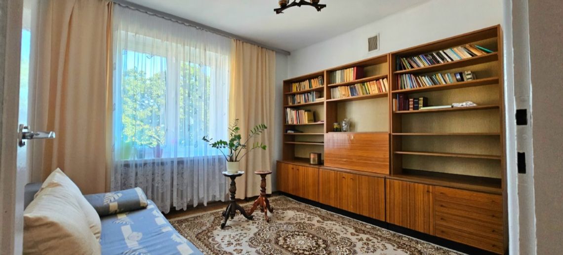 Przestronne mieszkanie w centrum na sprzedaż