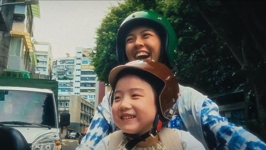 Chełm. "Rewers" zaprasza na ostatnie spotkanie w tym roku: „Left-Handed Girl” 18 grudnia o godzinie 18:00 odbędzie się ostatnie, w tym roku, spotkanie DKF "Rewers". Omówiony zostanie film „Left-Handed Girl. To była ręka… diabła!”.