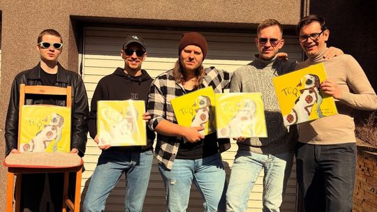 20 lipca zagra Tomasz Chyła Quintet. Koncert w Żółtańcach odbędzie się w formule House Gig, przy ul. Topazowej 15.
