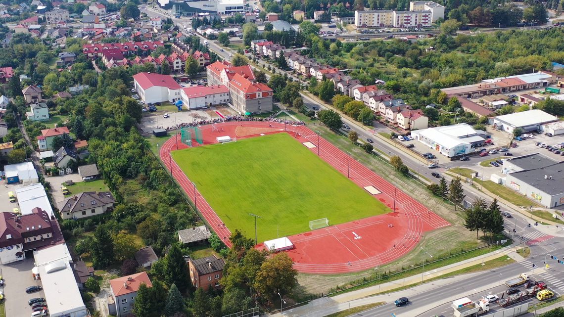 Stadion lekkoatletyczny przy II LO w Chełmie