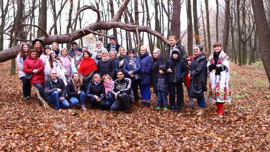 Członkinie KGW z powiatu krasnostawskiego czerpią z lasu całymi garściami