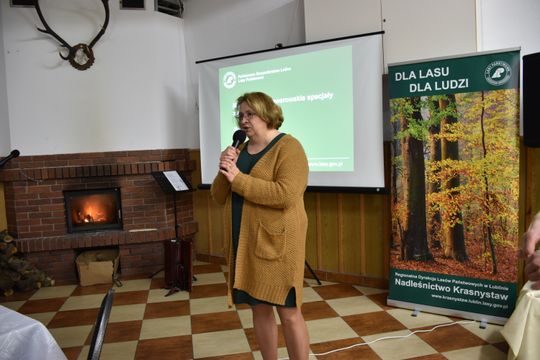 Członkinie KGW z powiatu krasnostawskiego czerpią z lasu całymi garściami