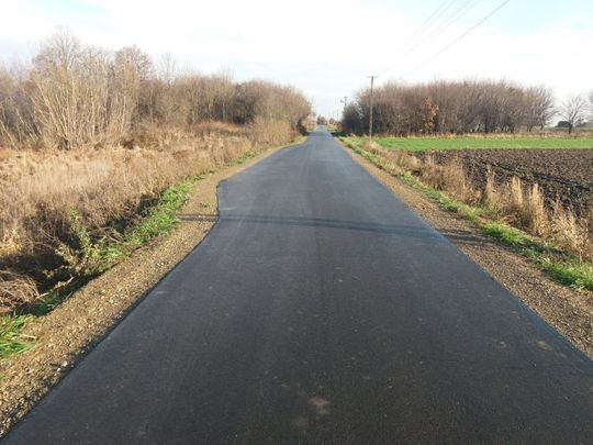 Gm. Łopiennik Górny. Prawie 4 km długo wyczekiwanego asfaltu.