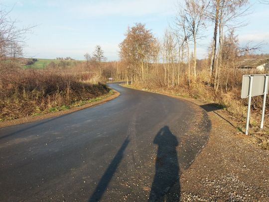 Gm. Łopiennik Górny. Prawie 4 km długo wyczekiwanego asfaltu.