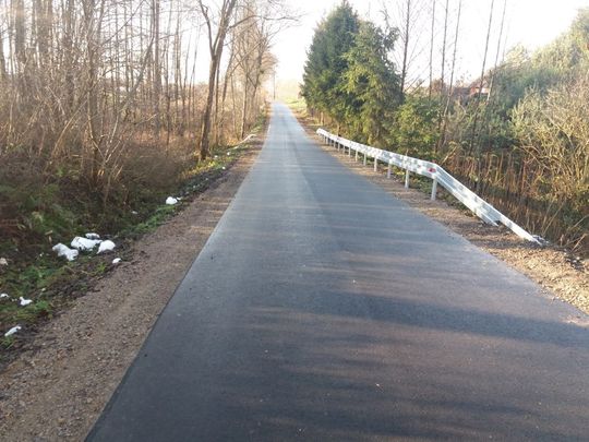 Gm. Łopiennik Górny. Prawie 4 km długo wyczekiwanego asfaltu.