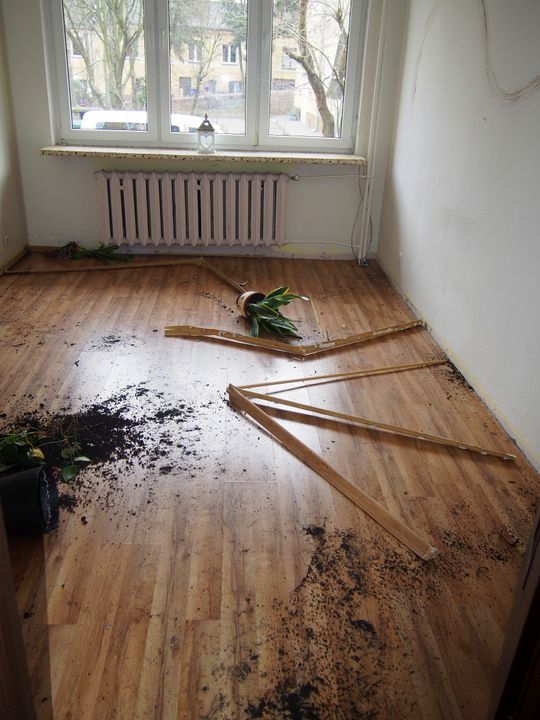 Chełm. Nie chciał oddać kaucji, więc zdewastowali mieszkanie