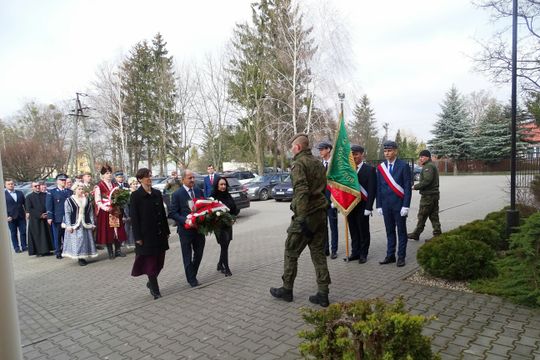 Gmina Chełm. Dzień Patrona w szkole rolniczej w Okszowie