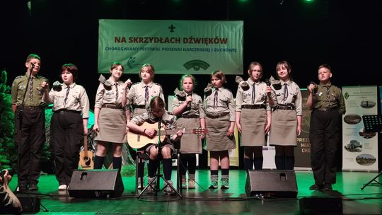 Na skrzydłach dźwięków. Festiwal Piosenki Harcerskiej i Zuchowej