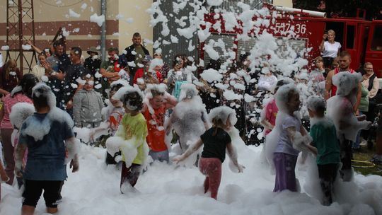 Gm. Włodawa. Piknik rodzinny w Sobiborze z regionalnymi specjałami