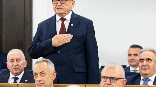 Tak ślubowali parlamentarzyści z naszego okręgu! [GALERIA]