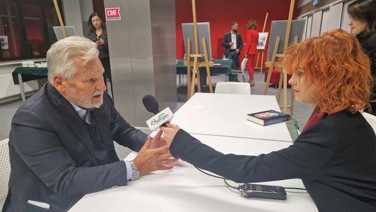 Chełm. Aleksander Kwaśniewski w Chełmskiej Bibliotece Publicznej. Spotkanie autorskie [ZDJĘCIA]