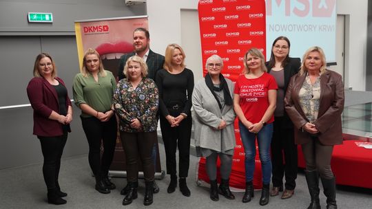 Konferencja prasowa DKMS: Pomóżmy Angelice wrócić do domu!