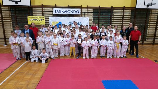 Turniej taekwondo w Starym Brusie